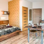 Paulinastar Apartament *