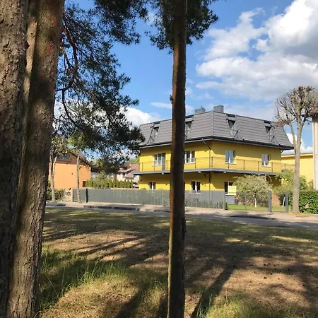 Paulinastar Apartment